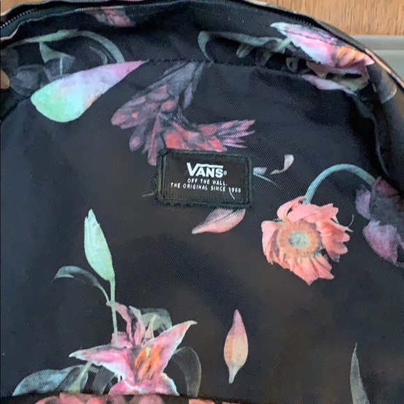 Vans book bag. - Picture 2 of 3